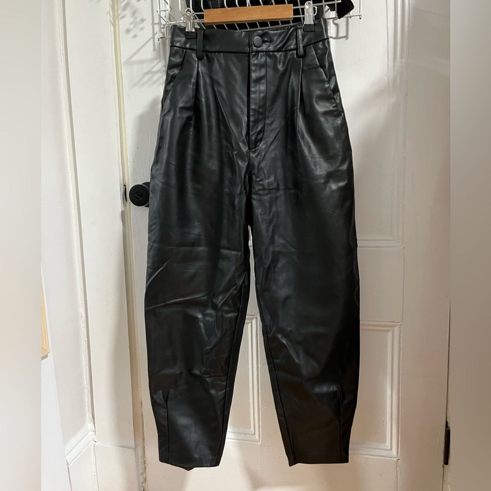 Zara Ballon Faux Leather Mom Pants